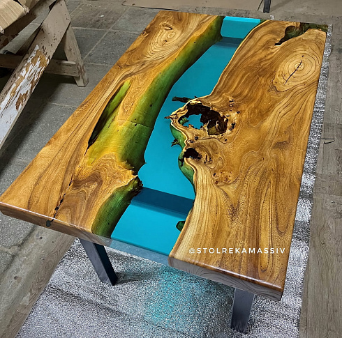 Кофейный столик из слэба дерева